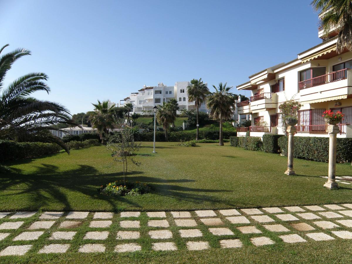 Apartamento En La Playa Apartment Mijas Costa Exterior photo